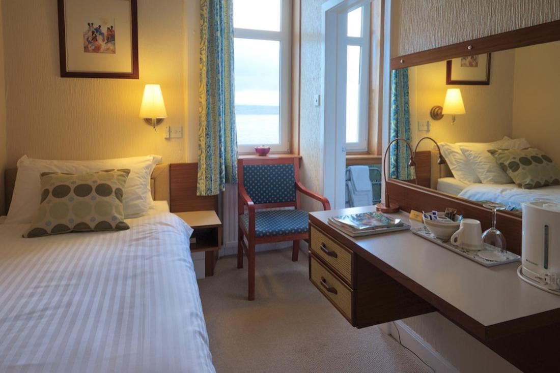 The Cedars Guest House Dunoon Eksteriør billede